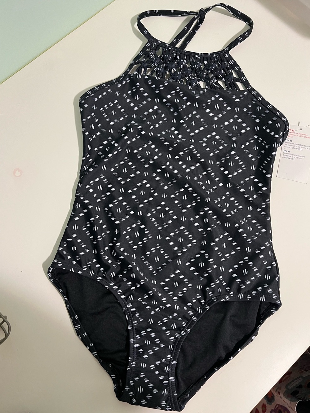 Old Navy Printed Macrame-Trim Halter Swimsuit for Girls. One piece. Sz L New.